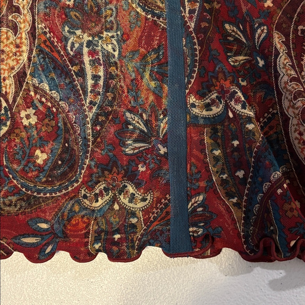 Paisley top with Flared bell sleeve’s Anac designed by kimi M - Picture 5 of 6